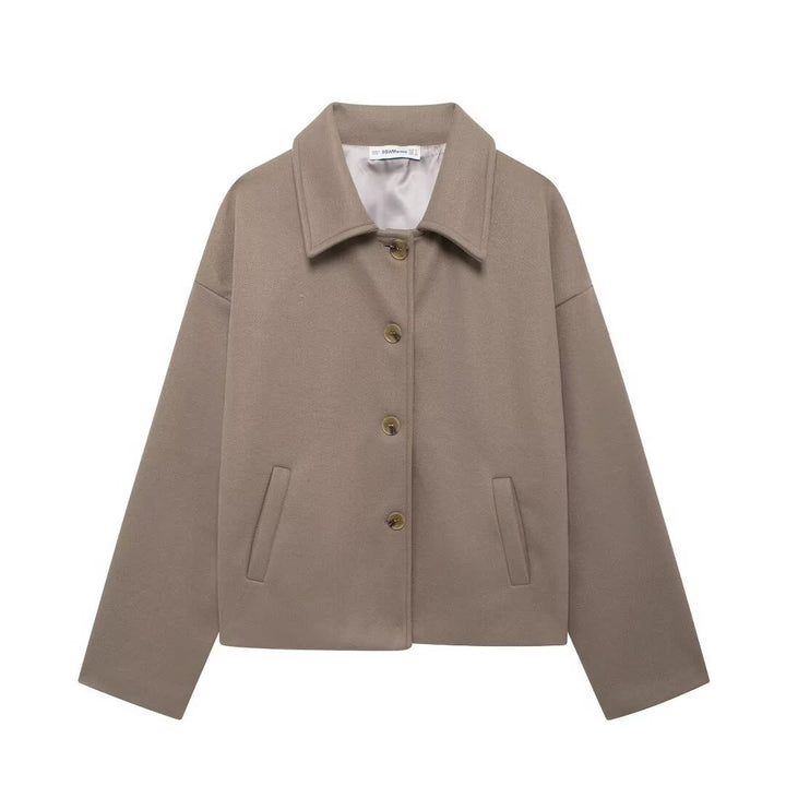 Dame cropped overgangsjakke med praktiske knapdetaljer og store lommer Stilla