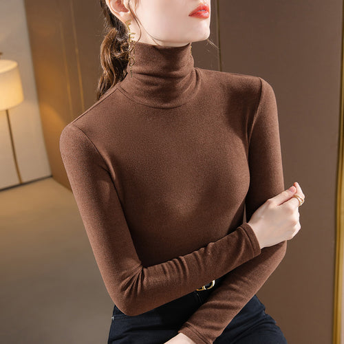 Dame Turtleneck-overdel i blødt stretchmateriale med feminin pasform Stilla