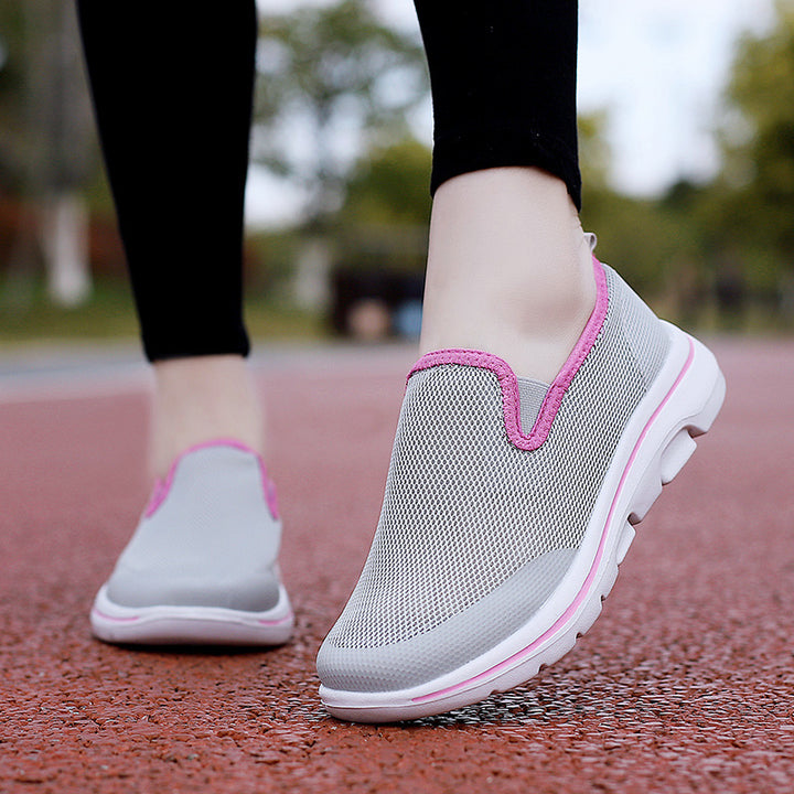 Dame nan ergonomisk Flex-Rejse-Sandal med ventileret mesh og udtagelig komfortsål Skovae