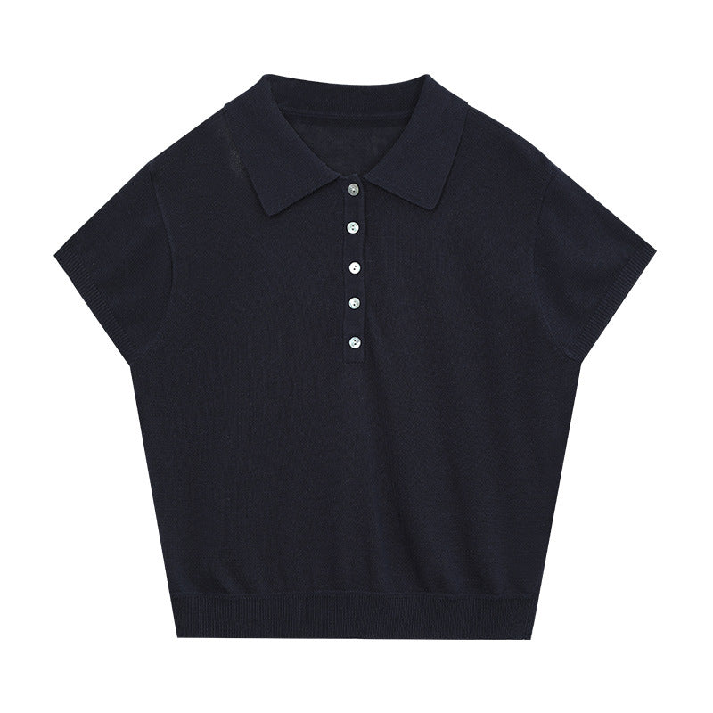 Dame poloshirt med moderne snit og knapbar front Stilla