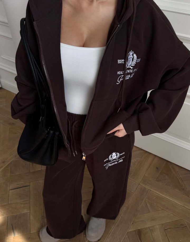 Dame afslappet sportssæt med cropped hættetrøje og brede sweatpants Stilla