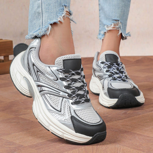 Dame Sporty Sneakers Stilla