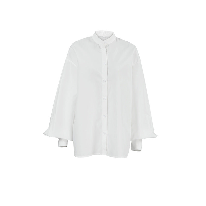 Dame Oversized Skjorte med voluminøse ærmer og moderne krave Stilla