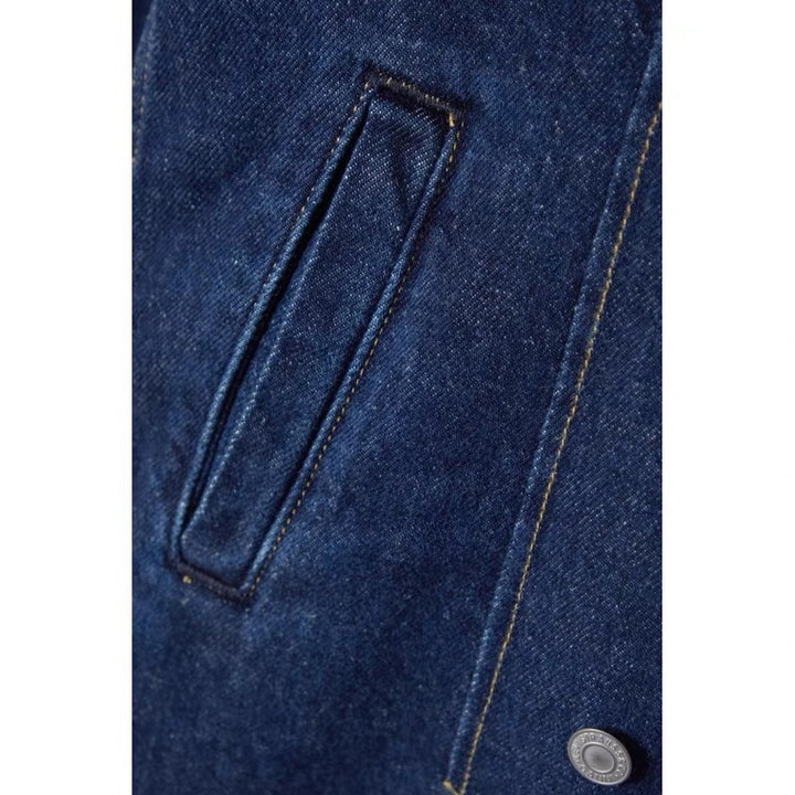 Dame overgangsjakke med dobbelt række knaplukning og moderne denimdesign Stilla