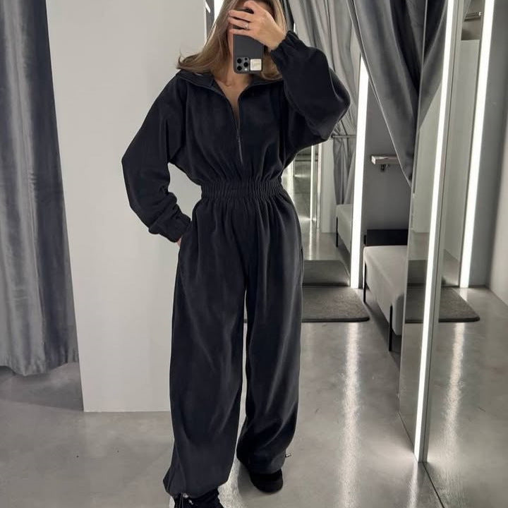 Kvinders fleece jumpsuit med høj krave og praktisk lynlås Skovae