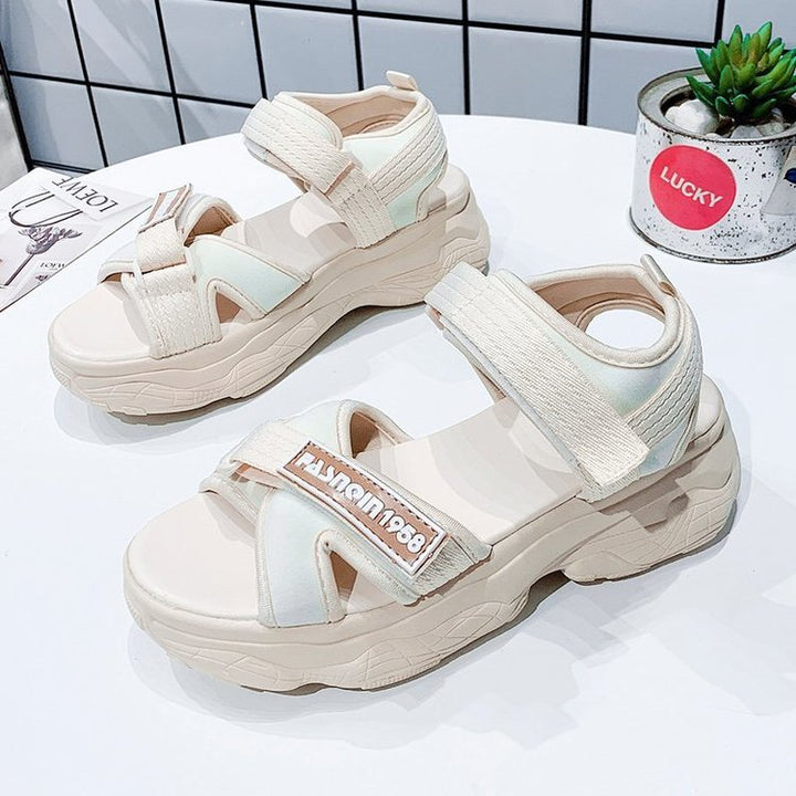 Dame Komfortable Sandaler med justerbare remme og polstret sål Stilla