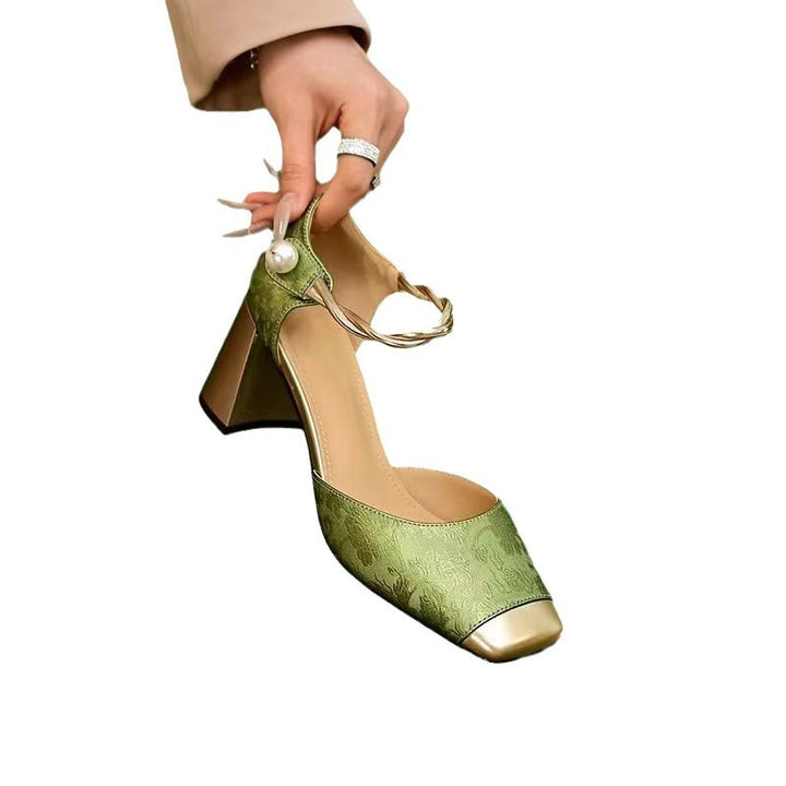 Damer nan elegante Slingback-pumps med kvadratisk tåform, Jacquard-overmateriale og snoet smykkestrop Skovae