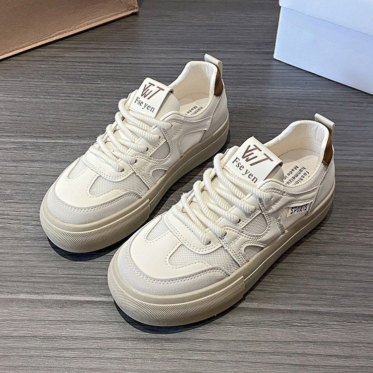 Dame Sporty Sneakers med åndbart overmateriale og skridsikker sål Stilla