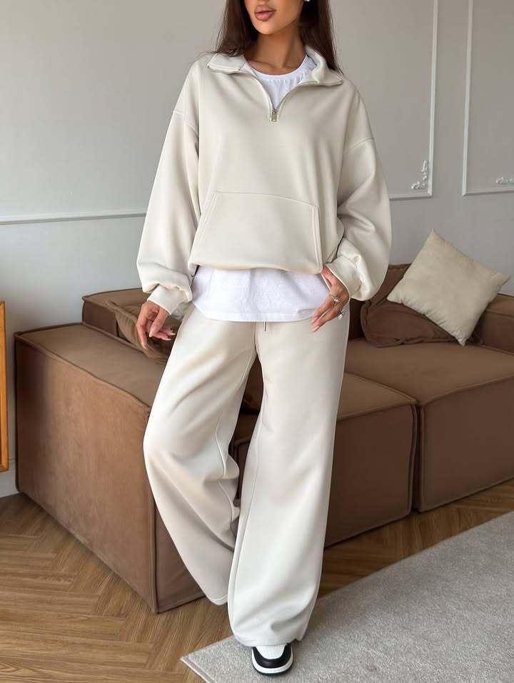 Kvinders sporty pullover med halvlukning og brede bukser Skovae