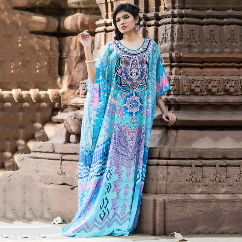 Dame elegant Maxi-Kaftan med kunstnerisk etno-design og sideles slids Stilla