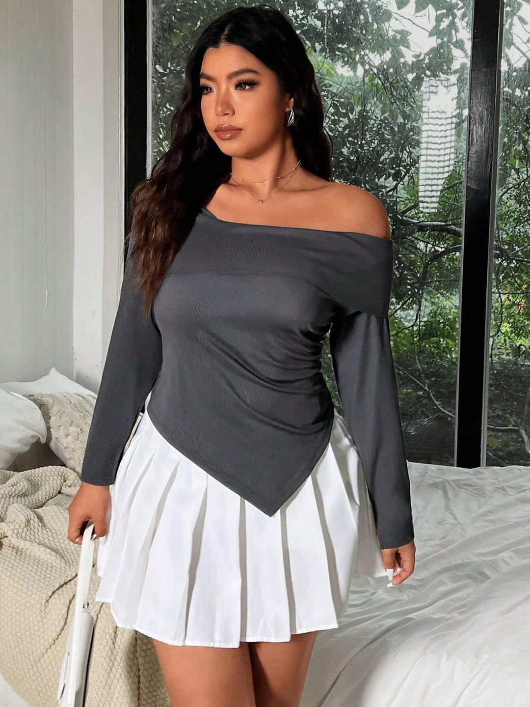 Dame asymmetrisk top med elegant rynk Stilla