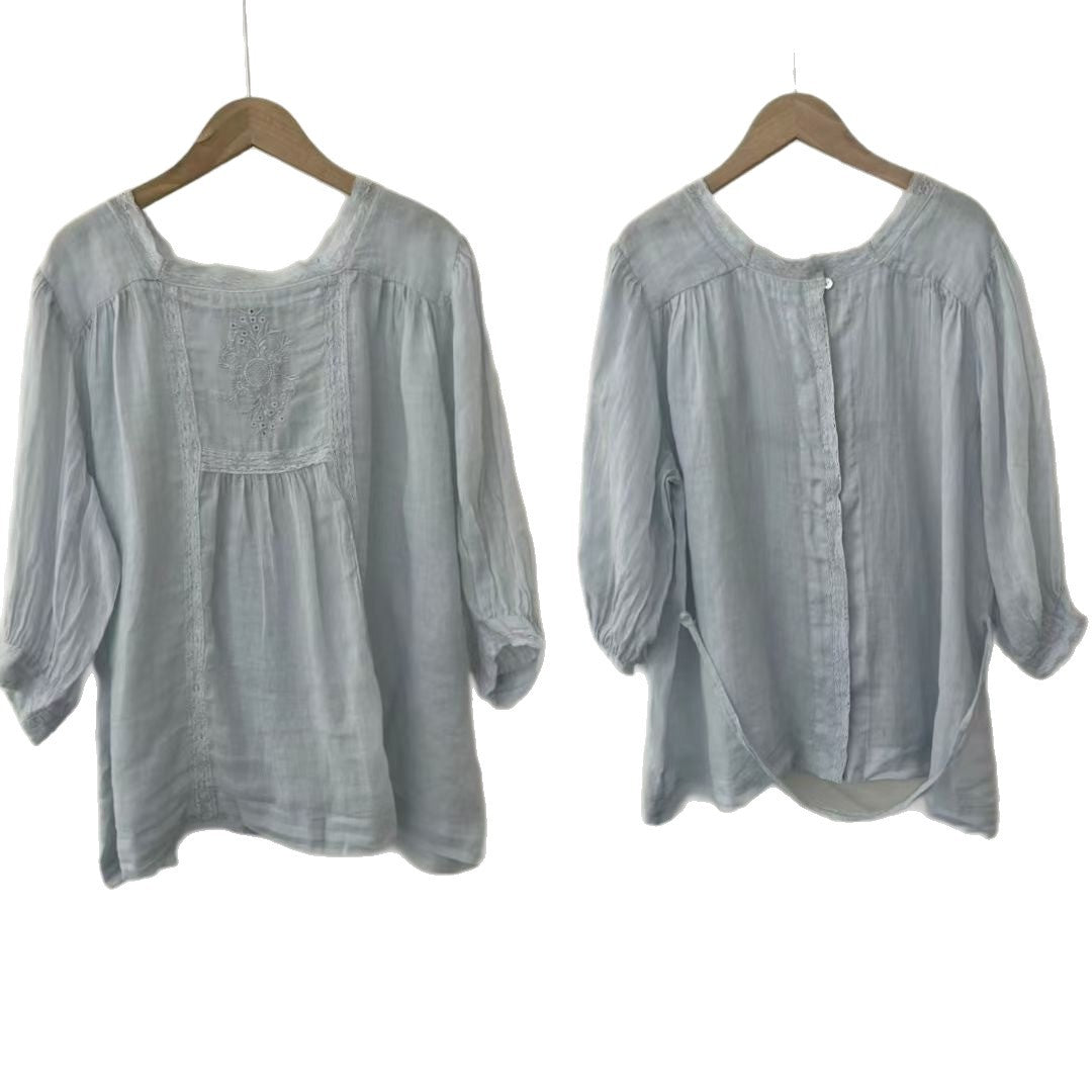 Femme Let Broderet Bluse Stilla