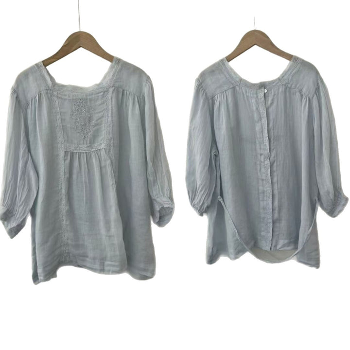 Femme Let Broderet Bluse Stilla