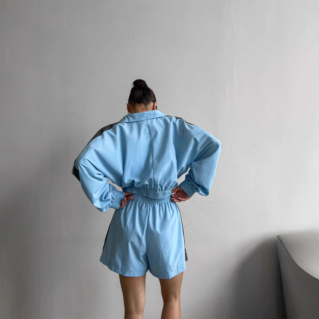 Kvindernes sporty jumpsuit med højt krave og elastisk talje Skovae