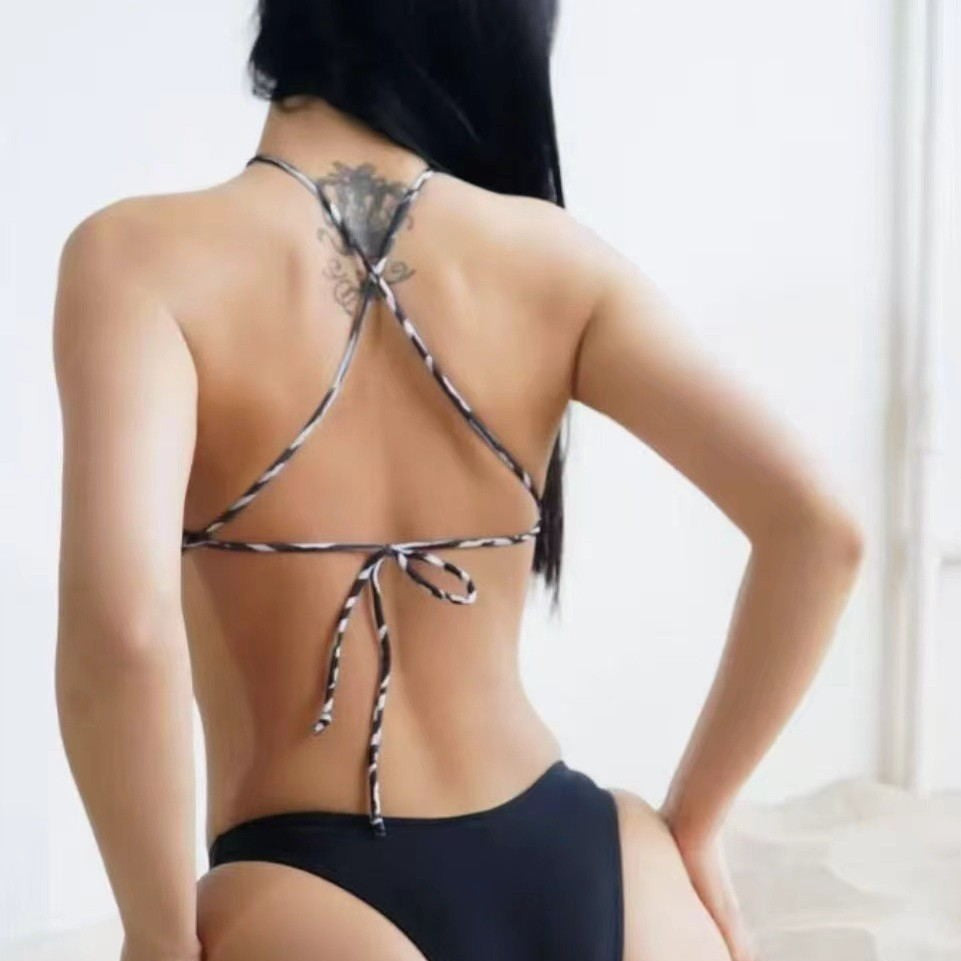 Dame bustier bikini top med asymmetrisk snit Skovae