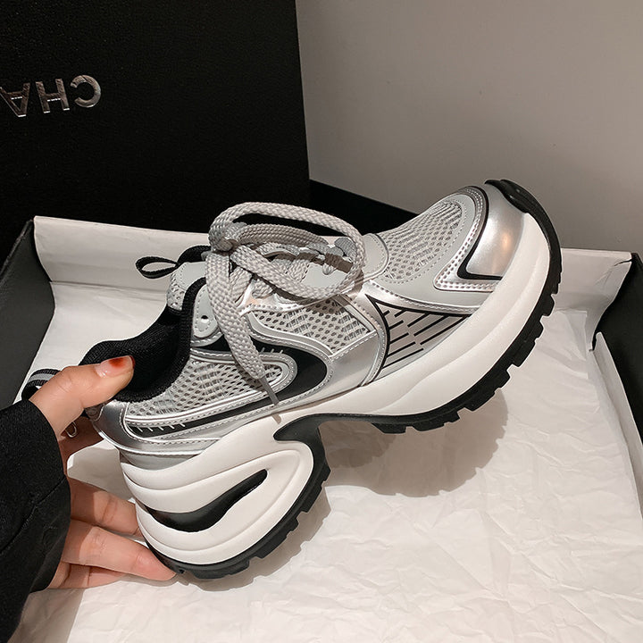 Dame Hybrid-sneakers med åndbart mesh-oberstof og trendy sål Stilla
