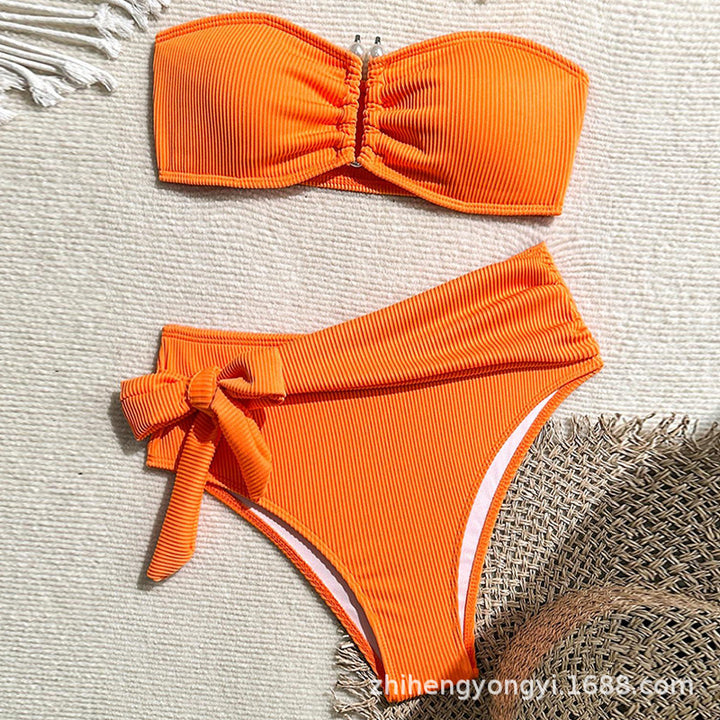 Dame bandeau-bikini med moderne indpakningsbund Skovae