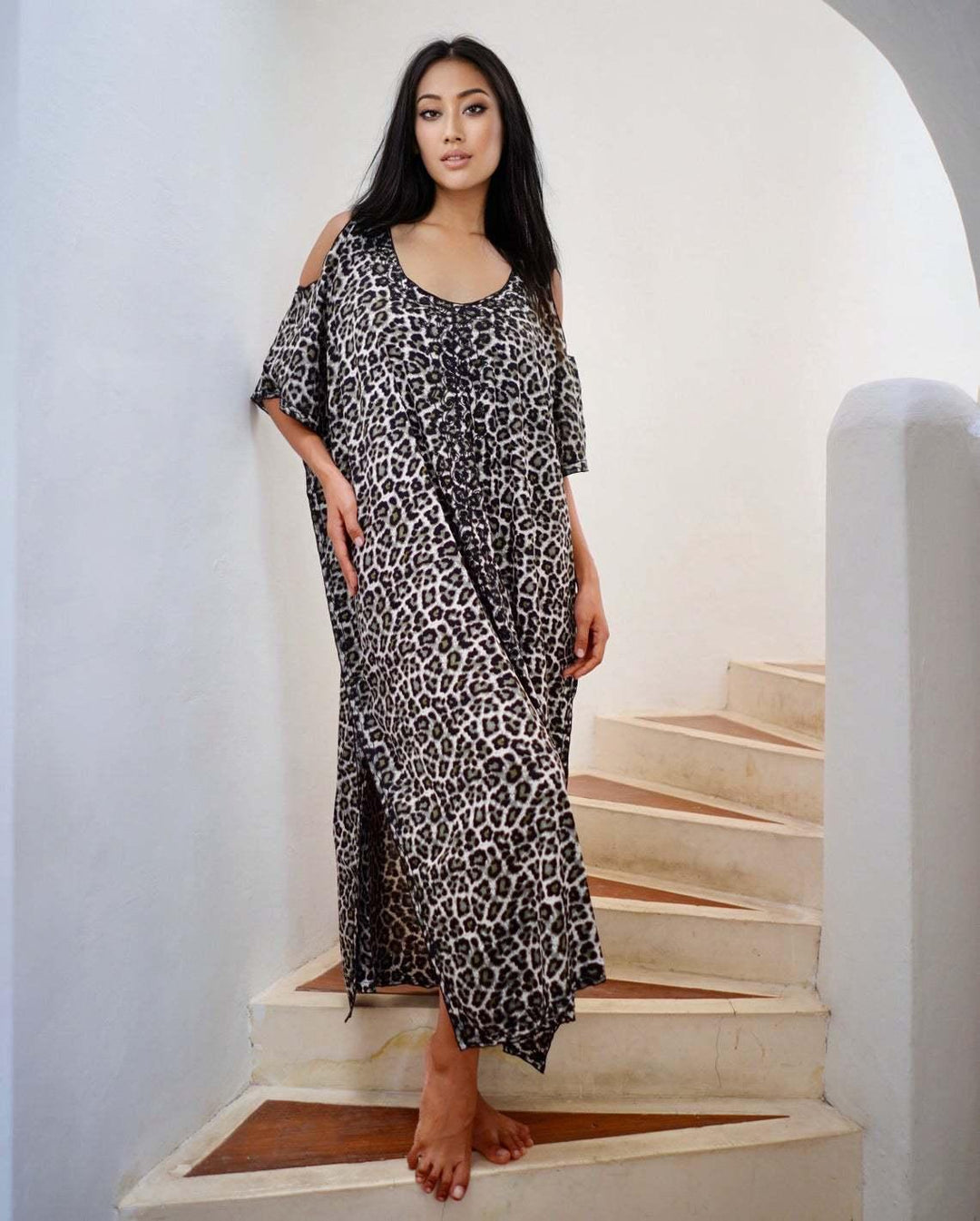 Dame Elegant let sommer-kaftan med slangeskinds mønster Stilla