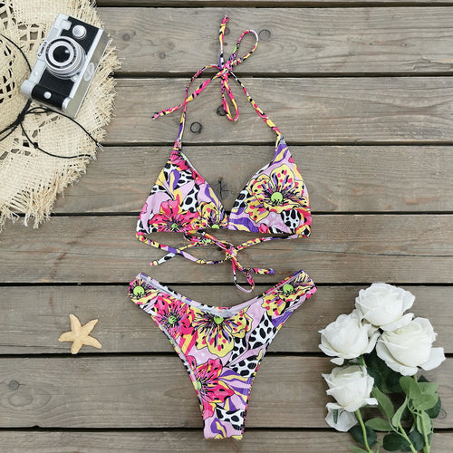 Dame Bikini-sæt med legende blomsterdesign og justerbare stropper Stilla