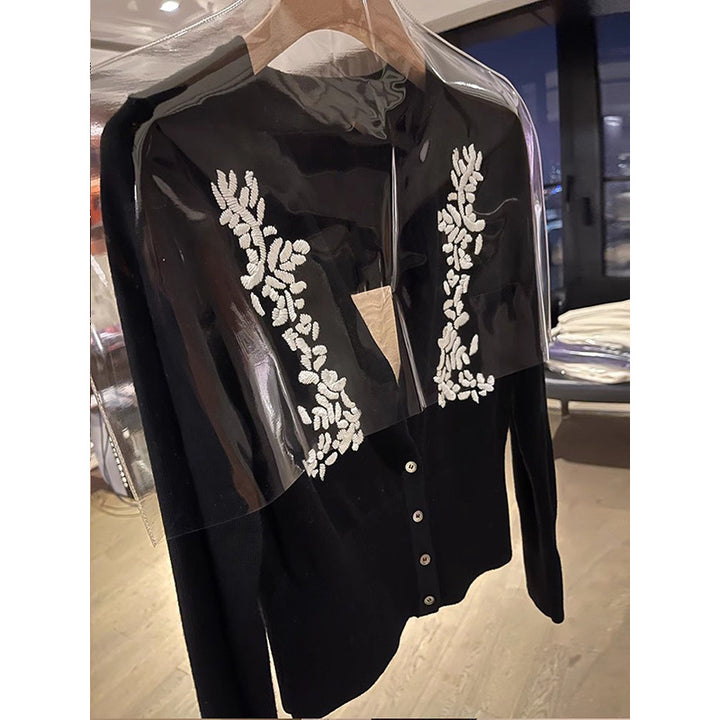 Dame elegant strik cardigan med florale broderidetaljer Stilla