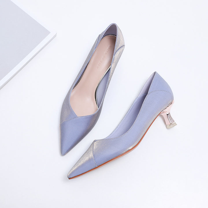 Dame Elegant Spidseskohæl Pump med Unik Metal Accent Stilla
