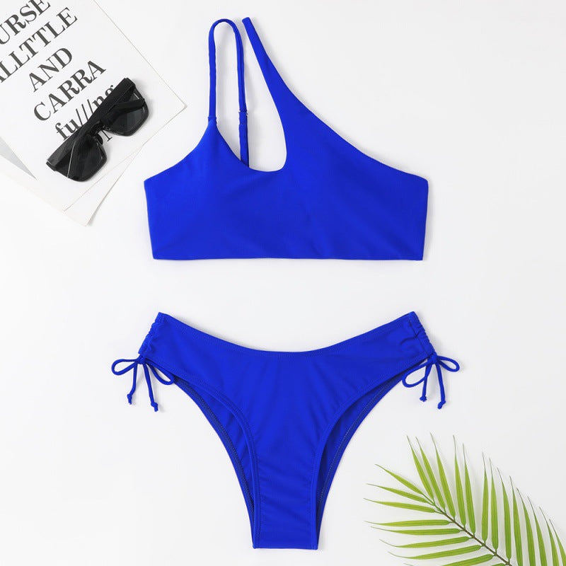 Dame Sporty bikini med asymmetrisk top og justerbare stropper Skovae