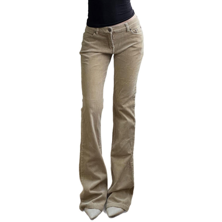 Dame flared jeans med klassisk high-waist skæring og trendy detaljer Skovae