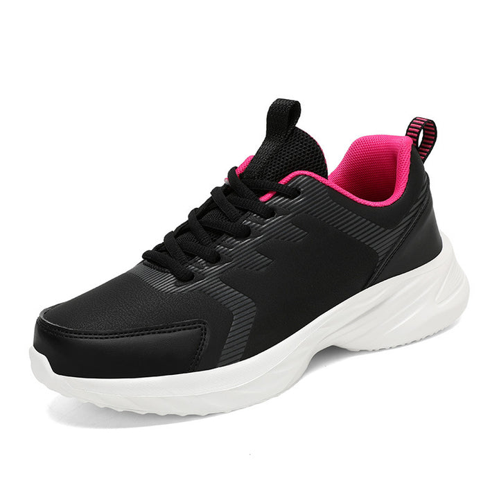 Unisex nan urbane komfort-sneakers med polstret kilehæl, åndbart mesh tunga og robust kunstlæderbelægning Skovae
