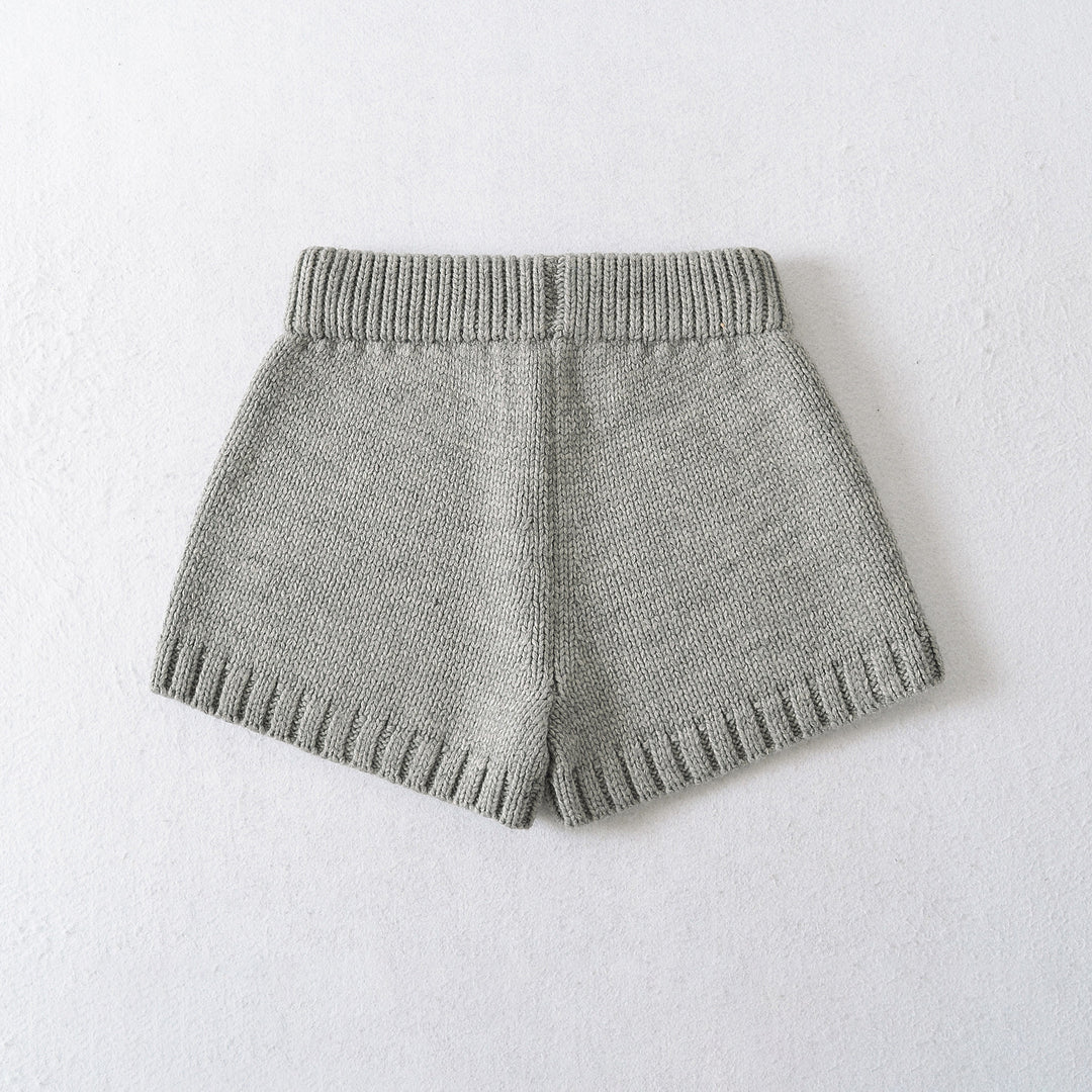 Damer strikkede sommer-shorts med elastisk talje og sidelægger Stilla