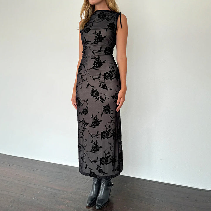 Kvindernes elegante maxi-kjole med blomstret blonde mønster og ærmeløs design Stilla