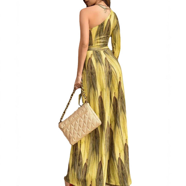 Kvinders elegante jumpsuit med asymmetrisk snit og blomstret print