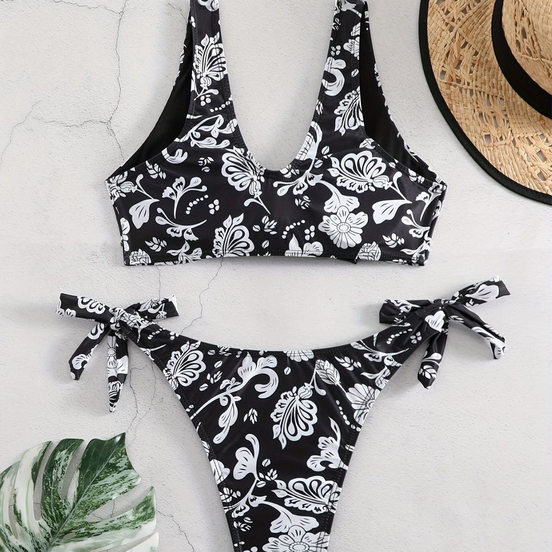 Dame triangel-bikini med legesygt knude-detalje Skovae