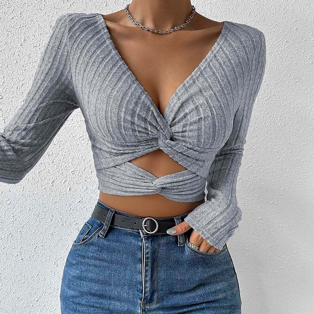 Kvindernes cropped top med tidløst twist-design og lange ærmer Stilla