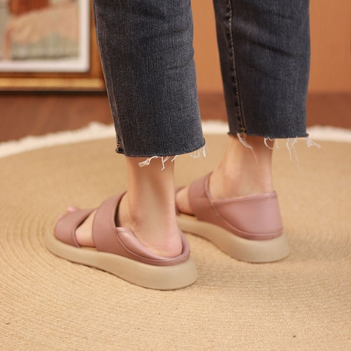 Dame komfortable sandaler med justerbar velcro og ergonomisk fodseng Stilla