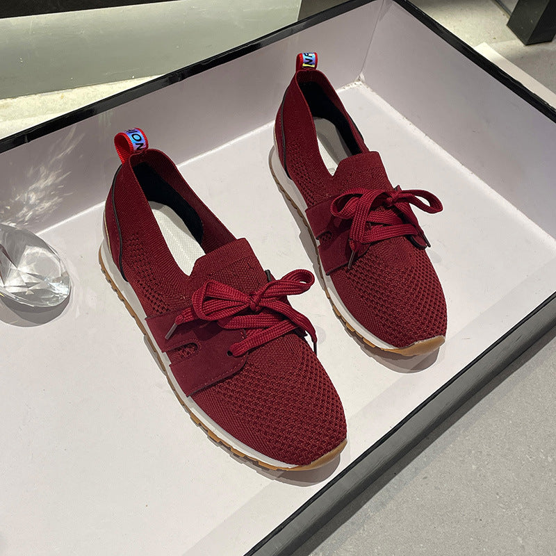 Dame Sporty Sneakers med åndbart strikoverdel og elastiske accenter Stilla