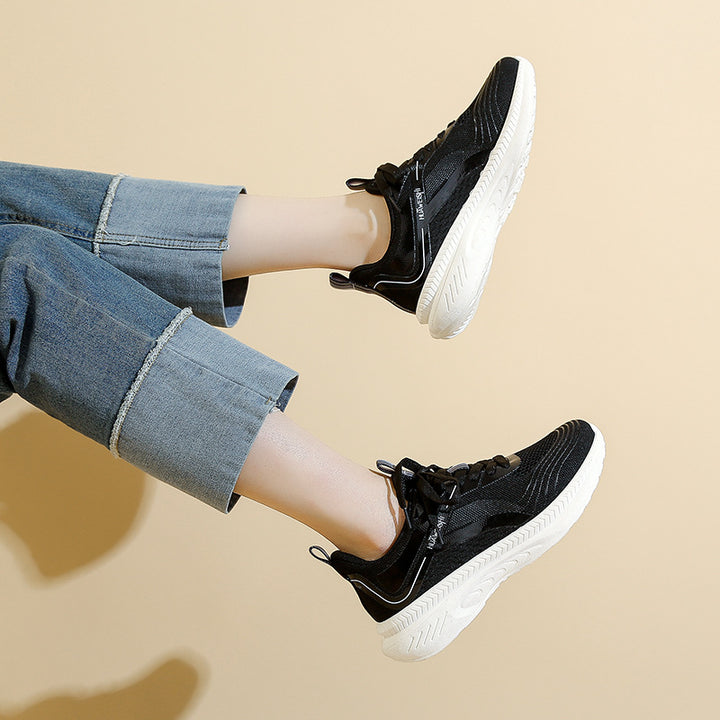 Dame løbesneaker med åndbart mesh-oberflade og stødabsorberende sål Stilla