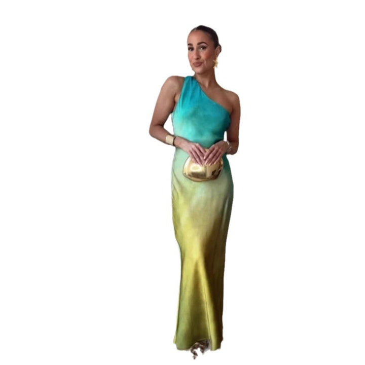Dame elegante asymmetrisk maxi kjole med blød gradient og komfortabel pasform