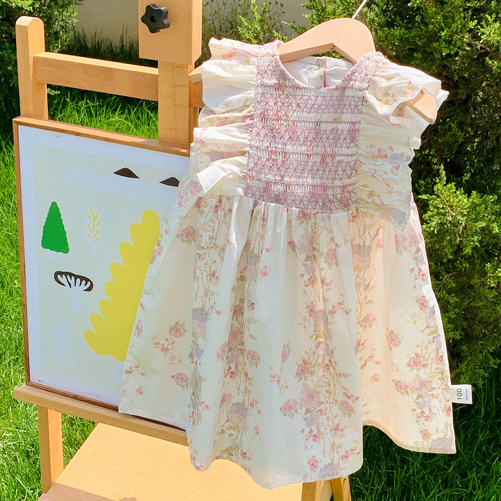 Pige Floral Smocked Kjole med Rufflesleeves Stilla