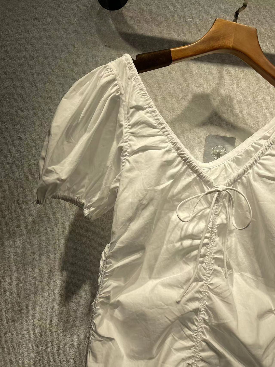 Dame Minikjole med puffærmer og raffineret drawstring-detalje Stilla