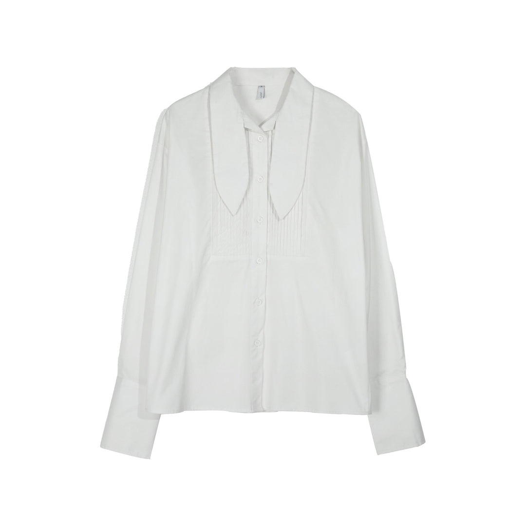 Damer elegant bluse med flæse detaljer og tætsiddende pasform Stilla