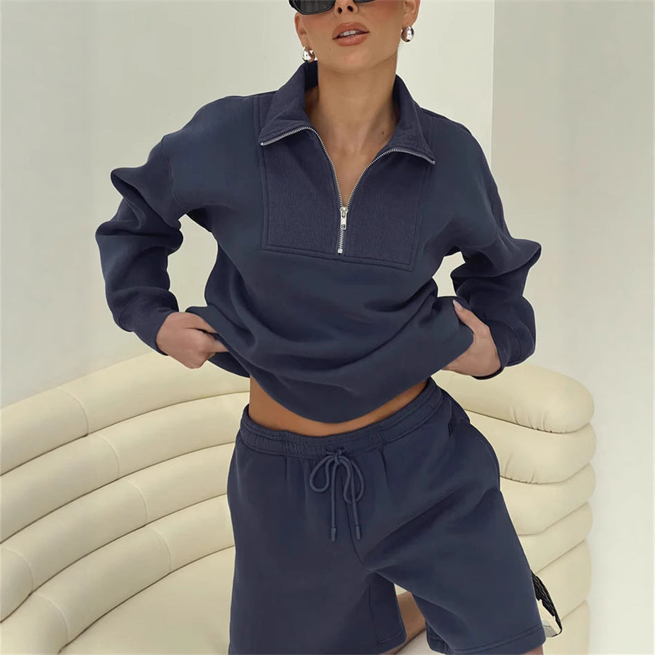 Kvinders afslappede sweatshirt og shorts sæt med stående krave og praktisk lynlås Skovae