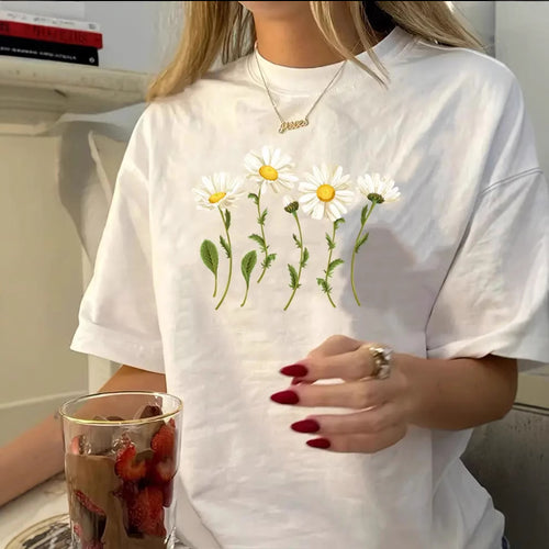 Dame T-shirt med floralsk motiv og løs pasform Stilla