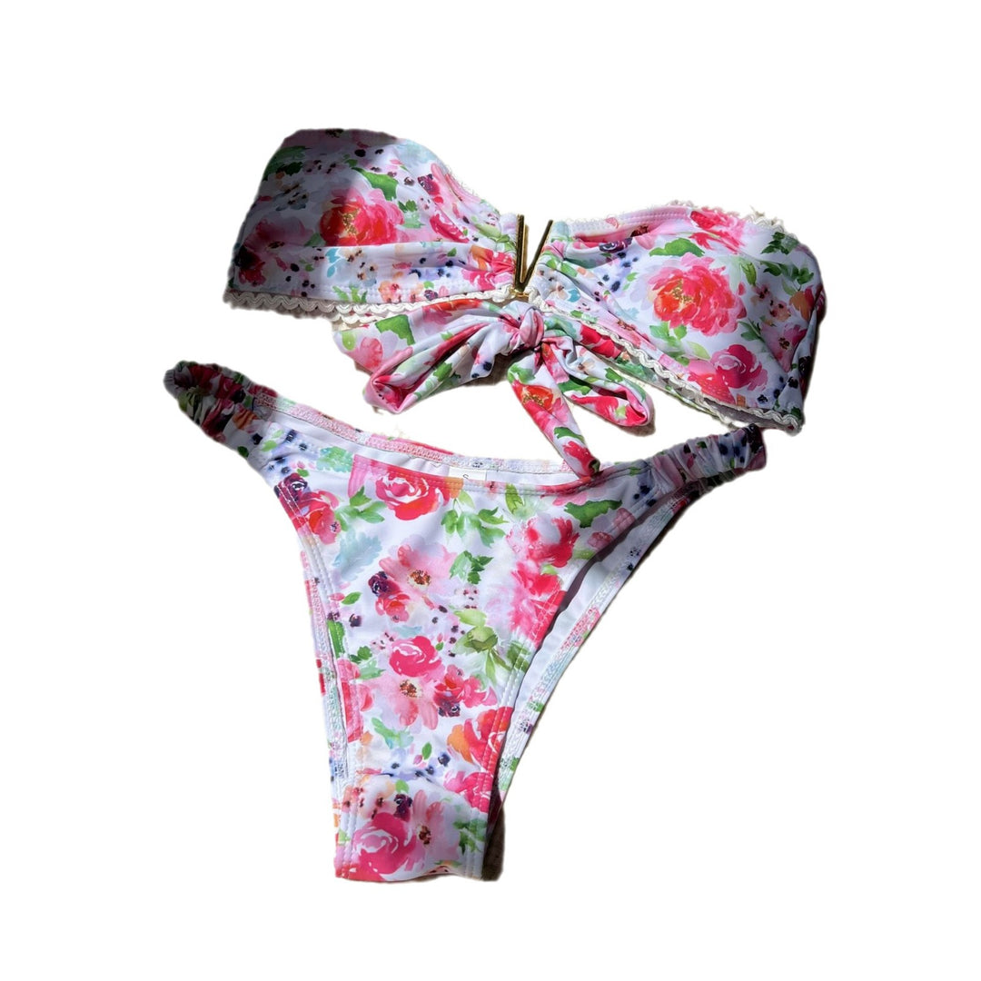 Dame Bikini-sæt med flettet top og legende blomsterdesign Stilla