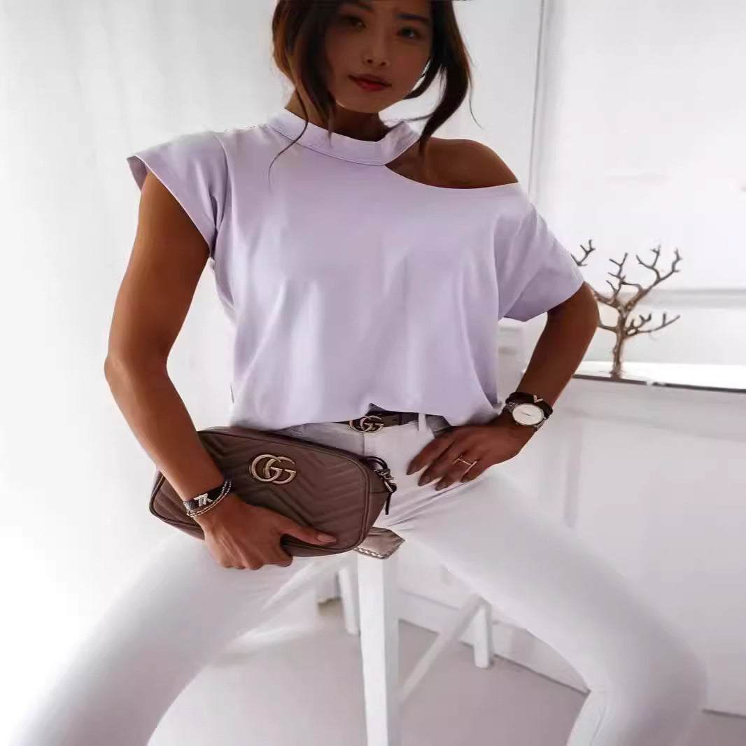 Dame Off-Shoulder T-Shirt med smukt snit og afslappet design Stilla