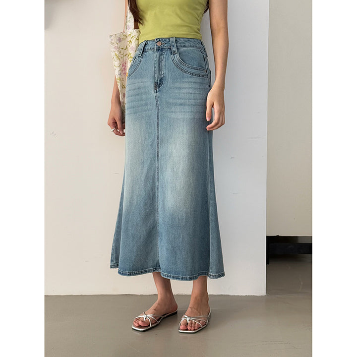 Dame denim midirock med højskåret talje og flydende snit Stilla