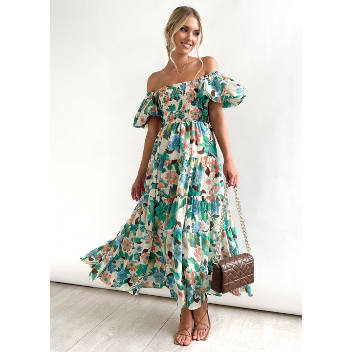 Dame Off-Shoulder Trappe maxikjole med blomsterprint Stilla