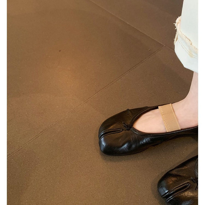 Damer Styliske Ballerina Flats med Unik Udsnit Design Stilla
