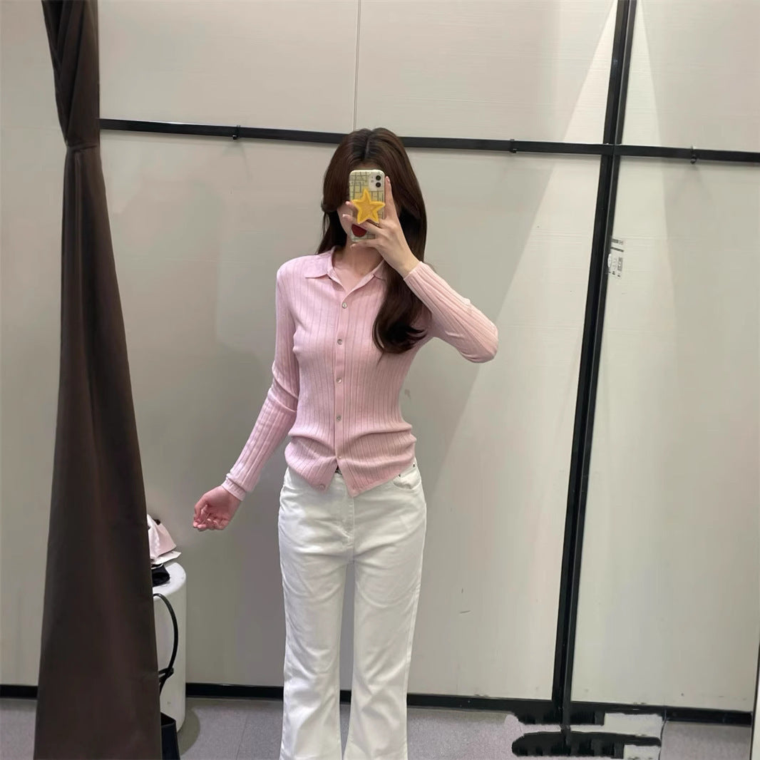 Dame fine strikbluse med elegant krave og knaplukning Stilla