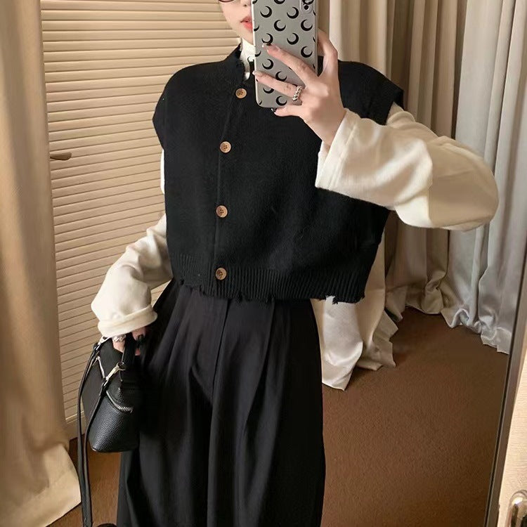 Kvinder cropped cardigan med splitkant og detaljer med træknapper Stilla