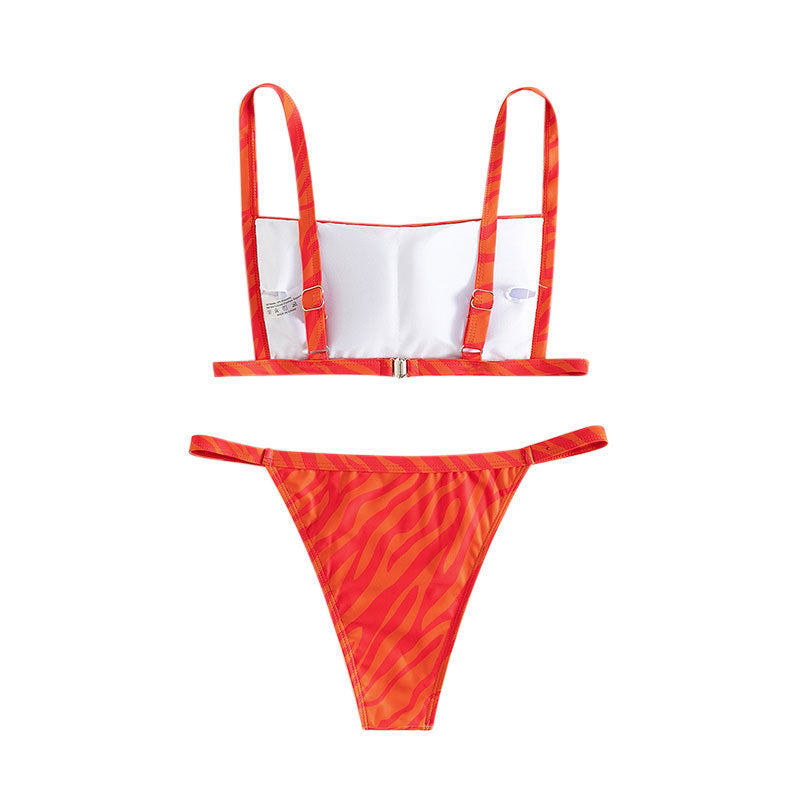 Dame bandeau bikini sæt med sporty snit og moderigtigt dyreprint Skovae